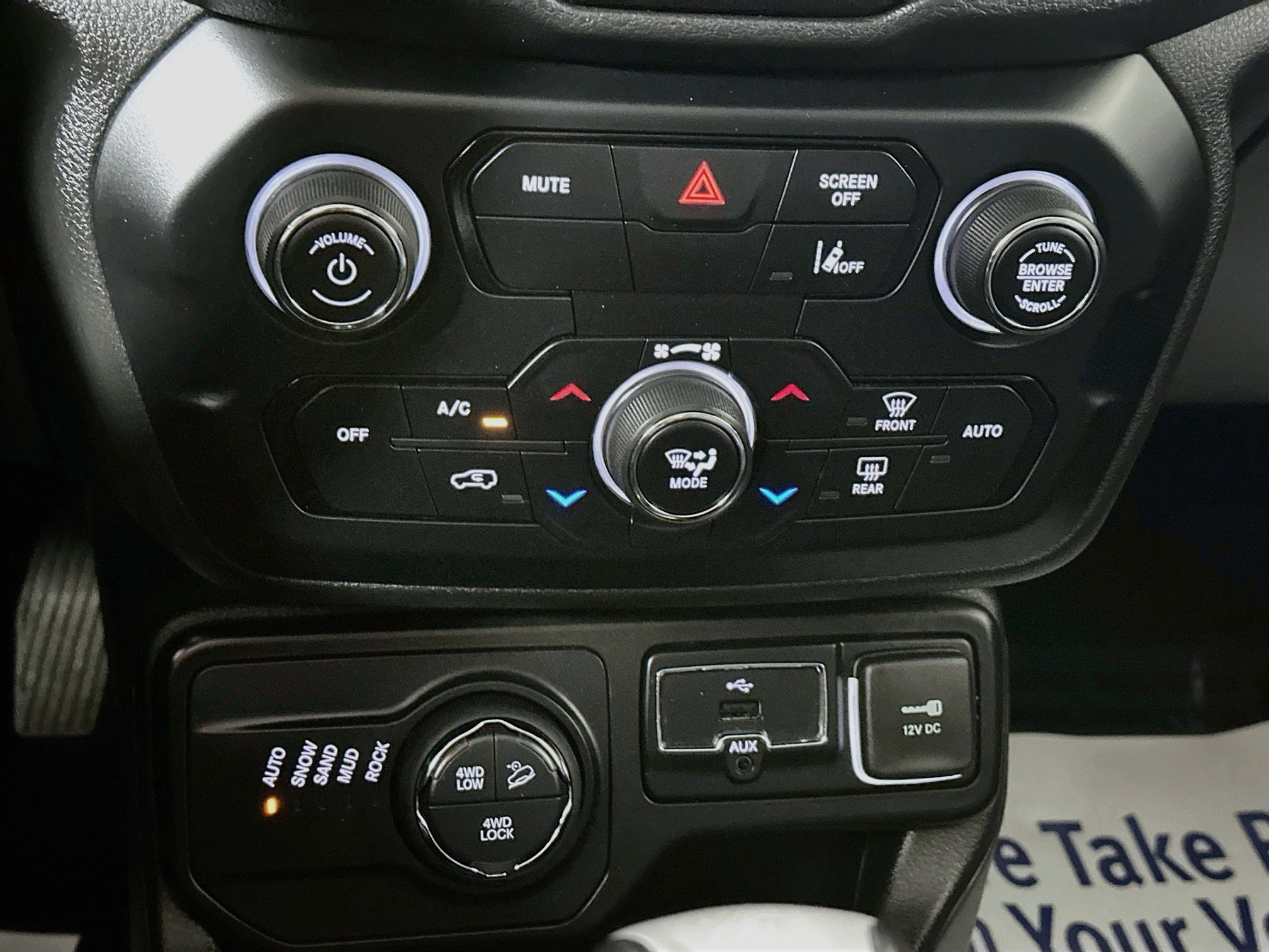 Used 2022 Graphite Gray Jeep Trailhawk image 17