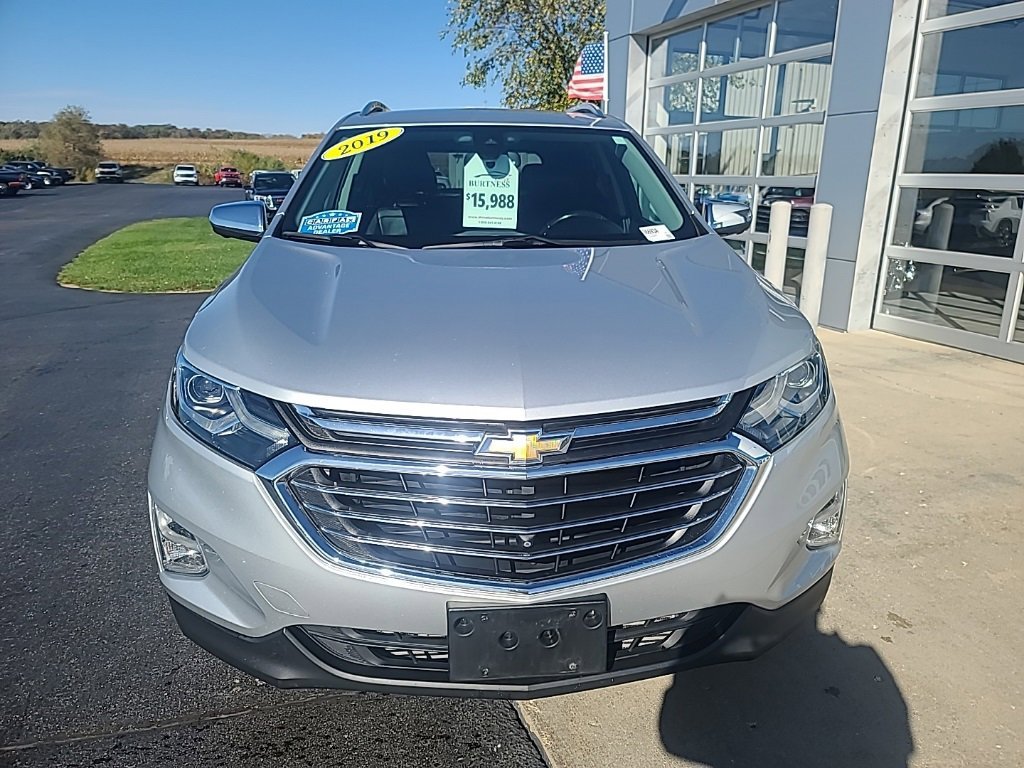 Used 2019 Chevrolet Equinox Premier with VIN 3GNAXYEX7KS647955 for sale in Orfordville, WI