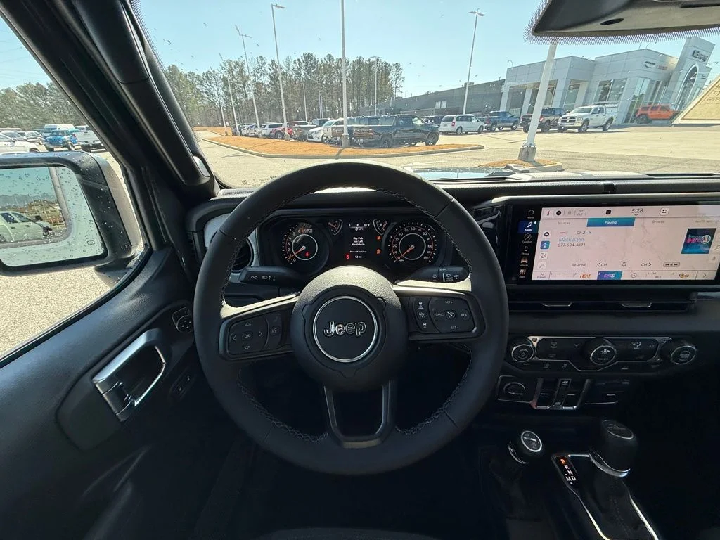 New 2026 Anvil Clear-Coat Exterior Paint Jeep Sport S image 15