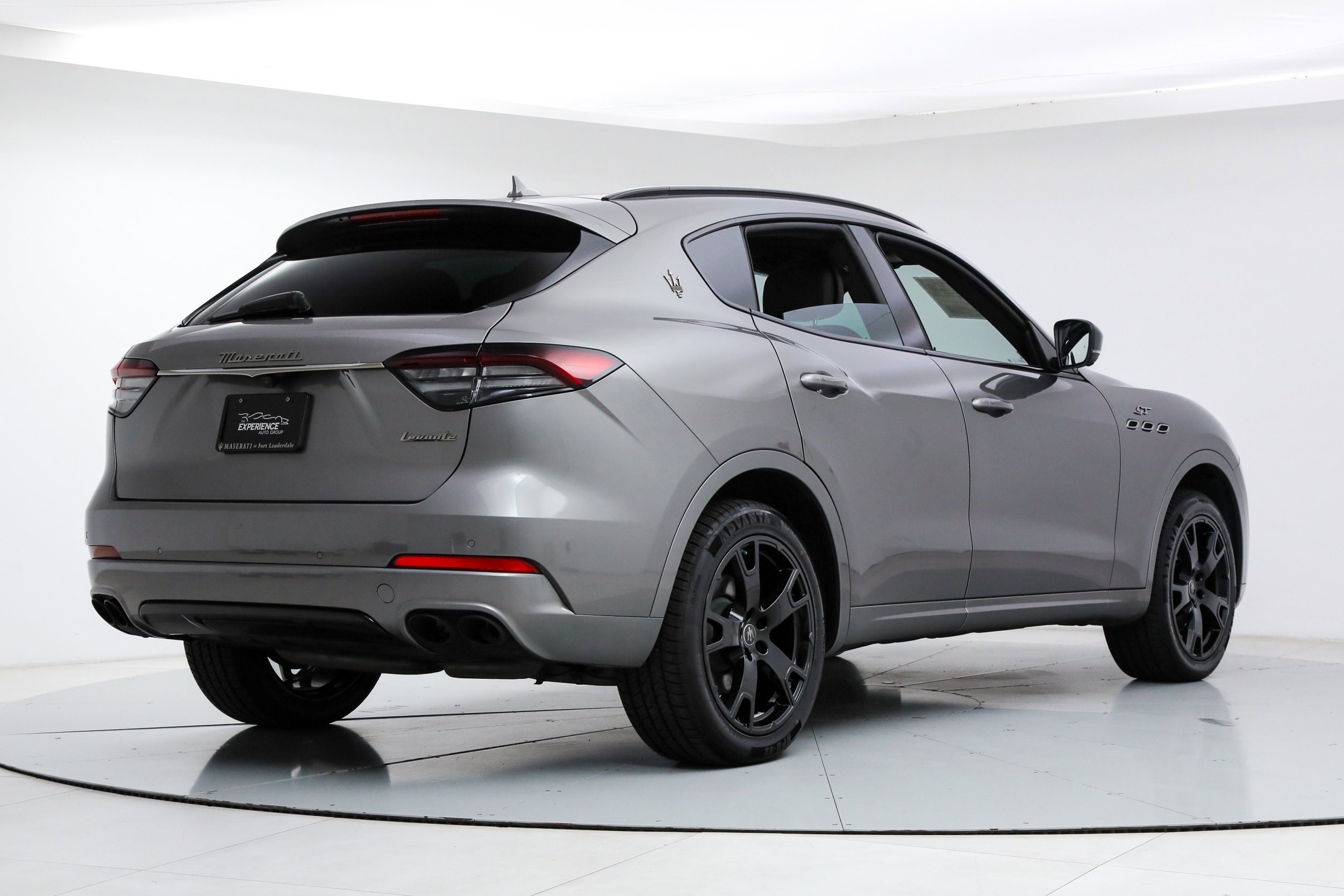 Used 2022 Gray Maserati GT image 5