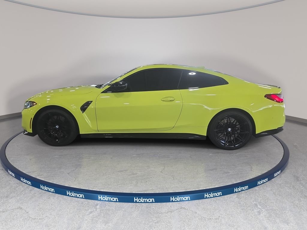 Certified Used 2024 Sao Paulo Yellow BMW  image 8