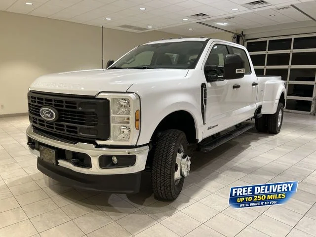 New 2026 Oxford White Ford F-350® XL image 29