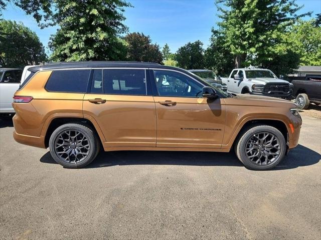 New 2026 Copper Shino Metallic Clear-Coat Exterior Paint Jeep Summit image 8