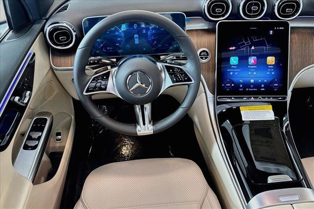 New 2026 Polar White Mercedes-Benz GLC 300 image 50