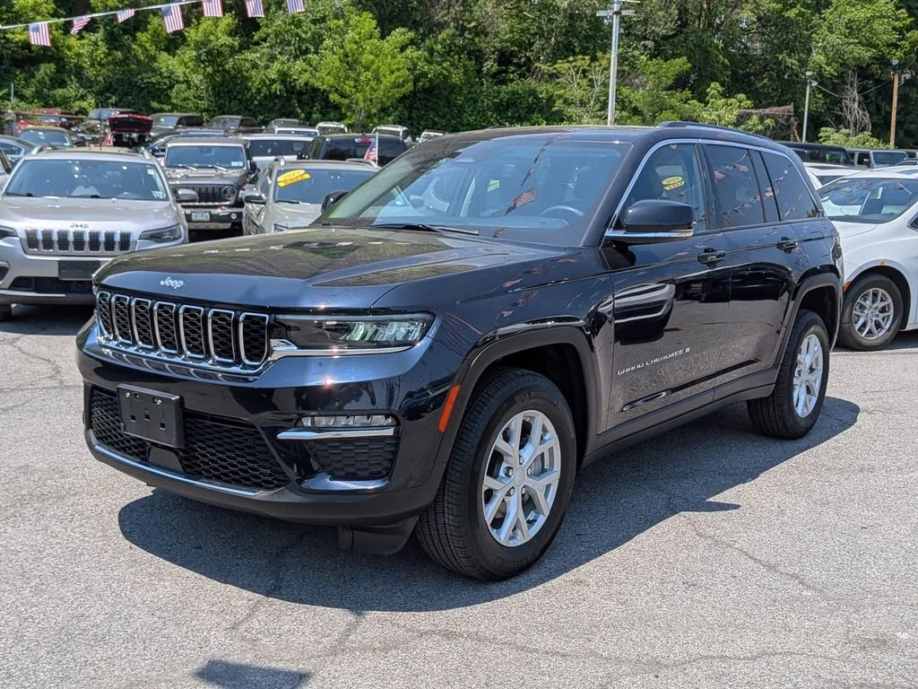 Used 2023 Black Jeep Limited image 1