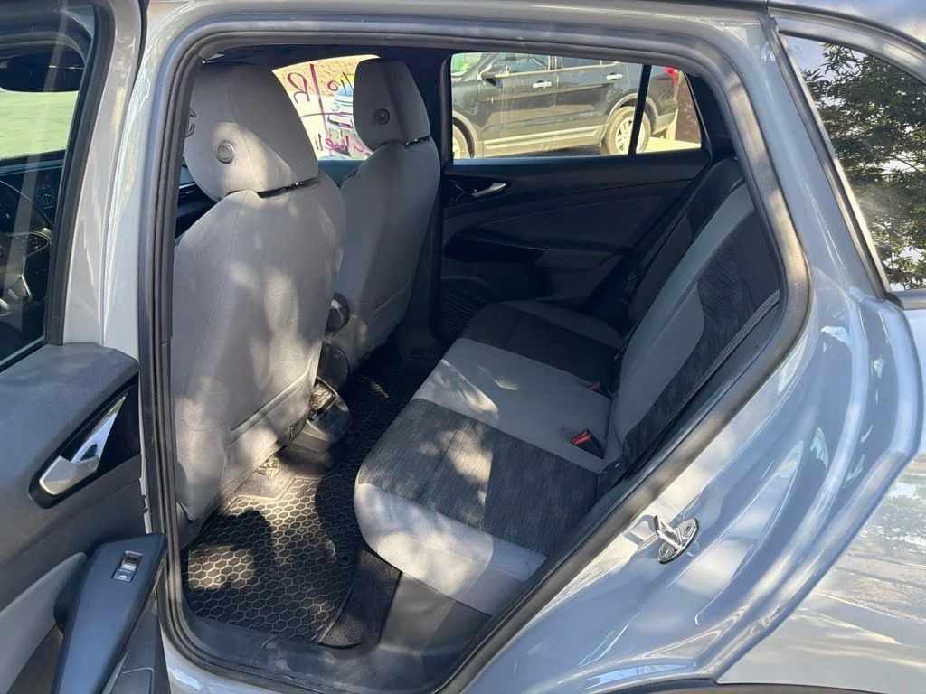 Used 2022 Gray Volkswagen Pro image 7