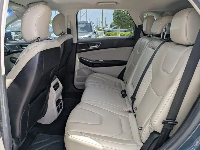 Used 2016 Blue Metallic Ford Titanium image 13