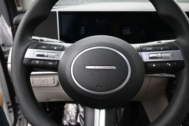 New 2026 White Hyundai SE FWD image 17