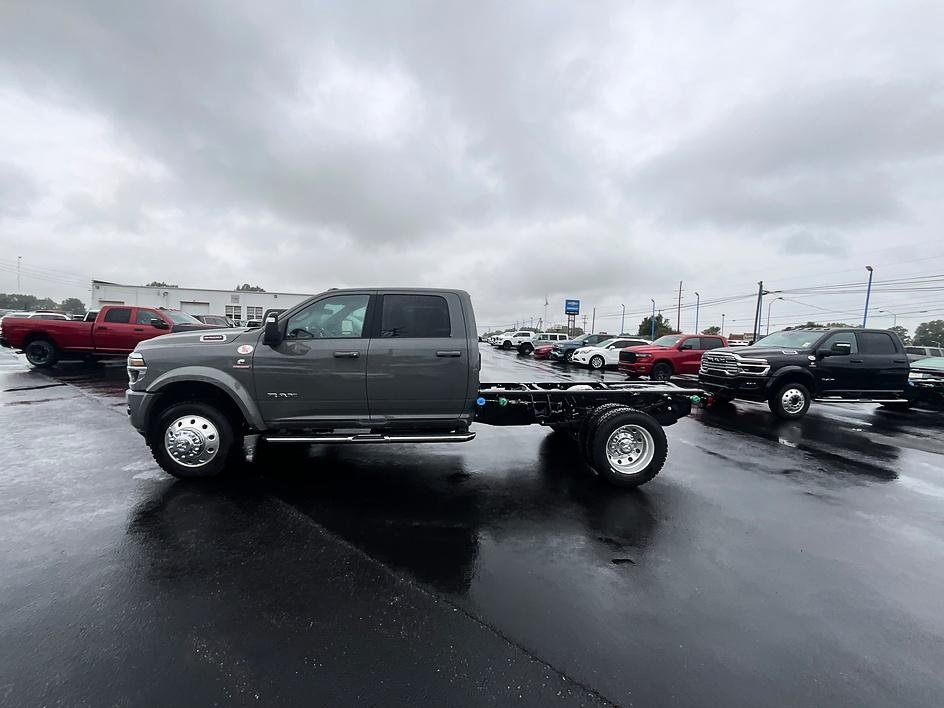 New 2027 Ceramic Gray Clearcoat RAM Laramie image 8