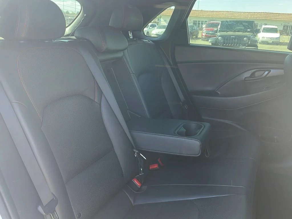 2019 Hyundai Elantra GT GT N Line - Photo 23