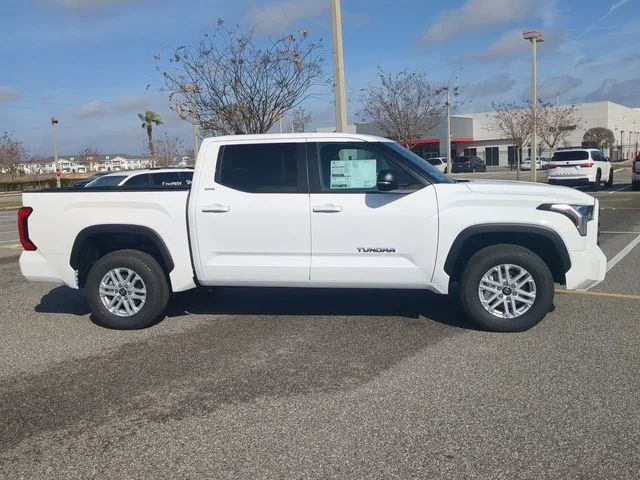 New 2026 Ice Cap Toyota SR5 image 3