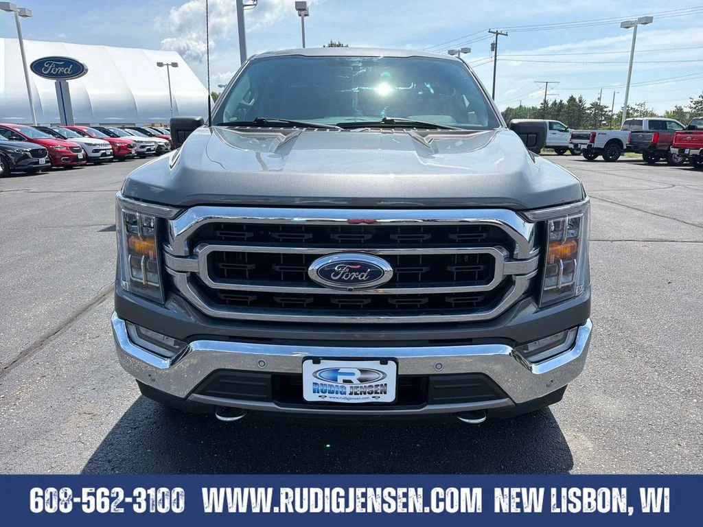 Used 2021 Gray Ford XLT image 8