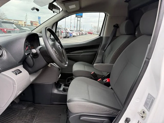 2021 Nissan NV200 SV - Photo 12