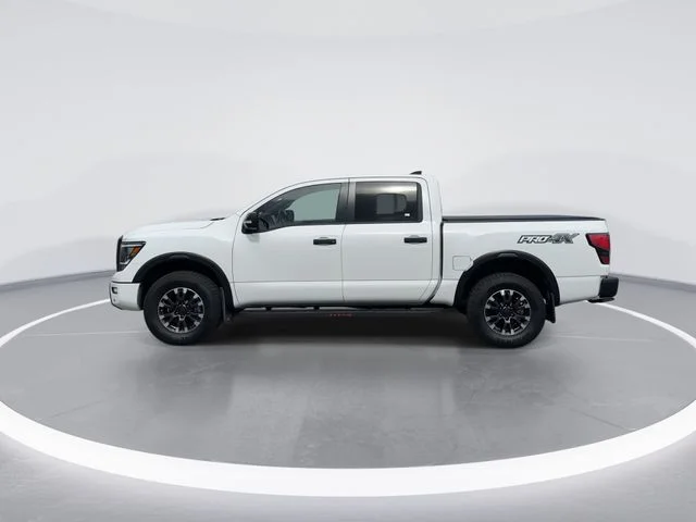 Used 2023 White Nissan PRO-4X image 4