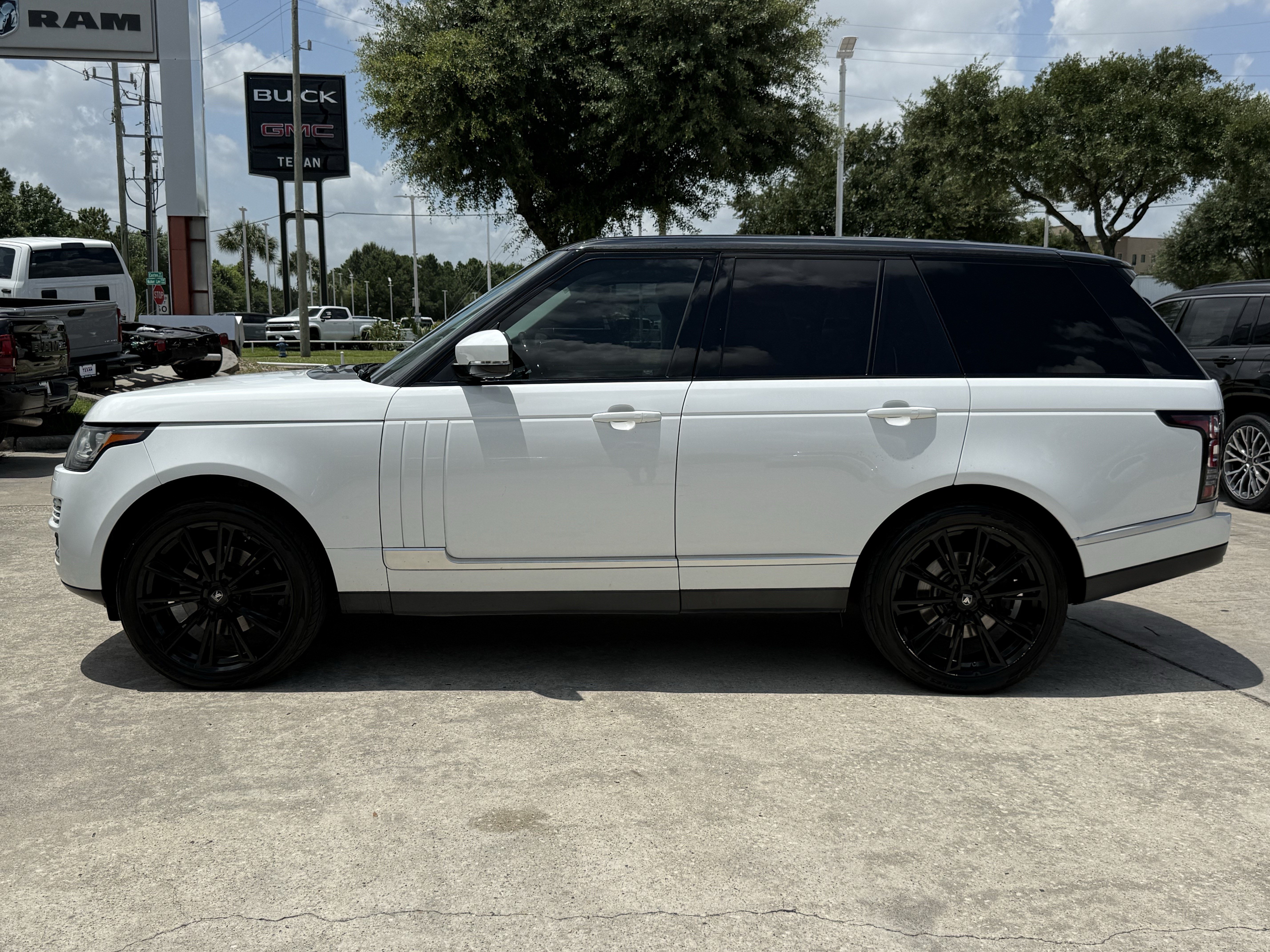 Used 2014 White Land Rover  image 7