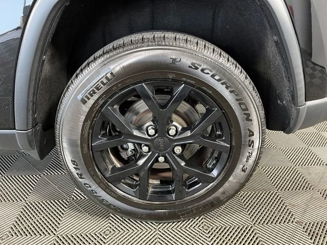 Used 2020 Black Jeep Limited image 9