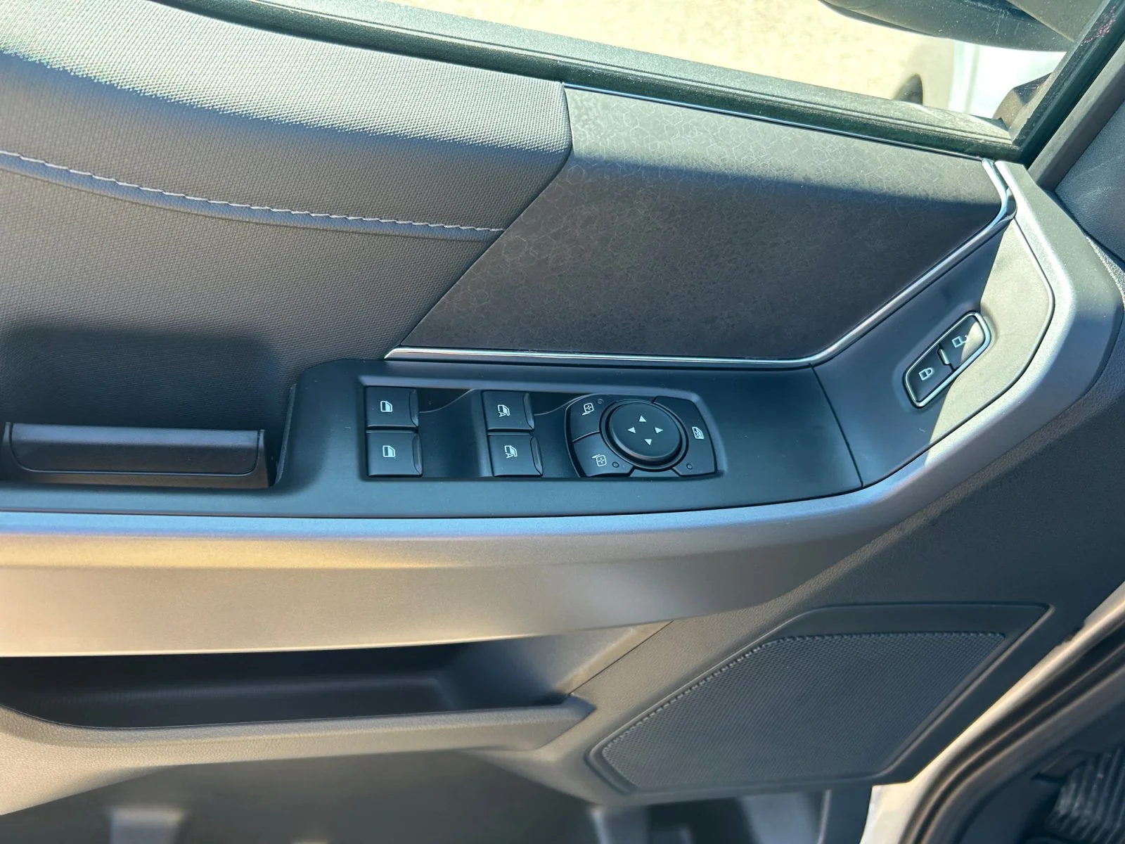 New 2026 Iconic Silver Metallic Ford XLT image 17