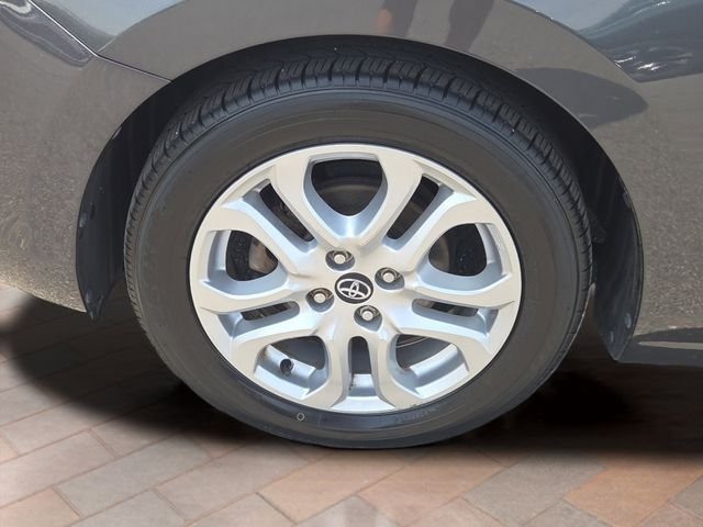 Used 2017 Graphite Toyota Base image 20