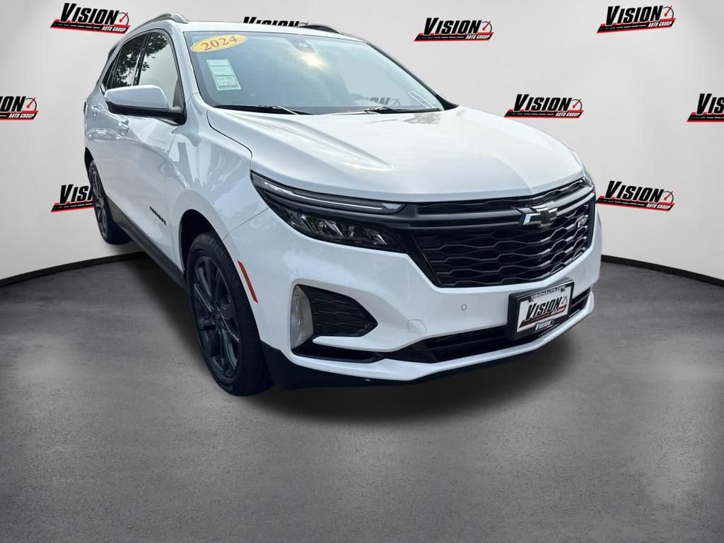 Used 2024 White Chevrolet RS image 3