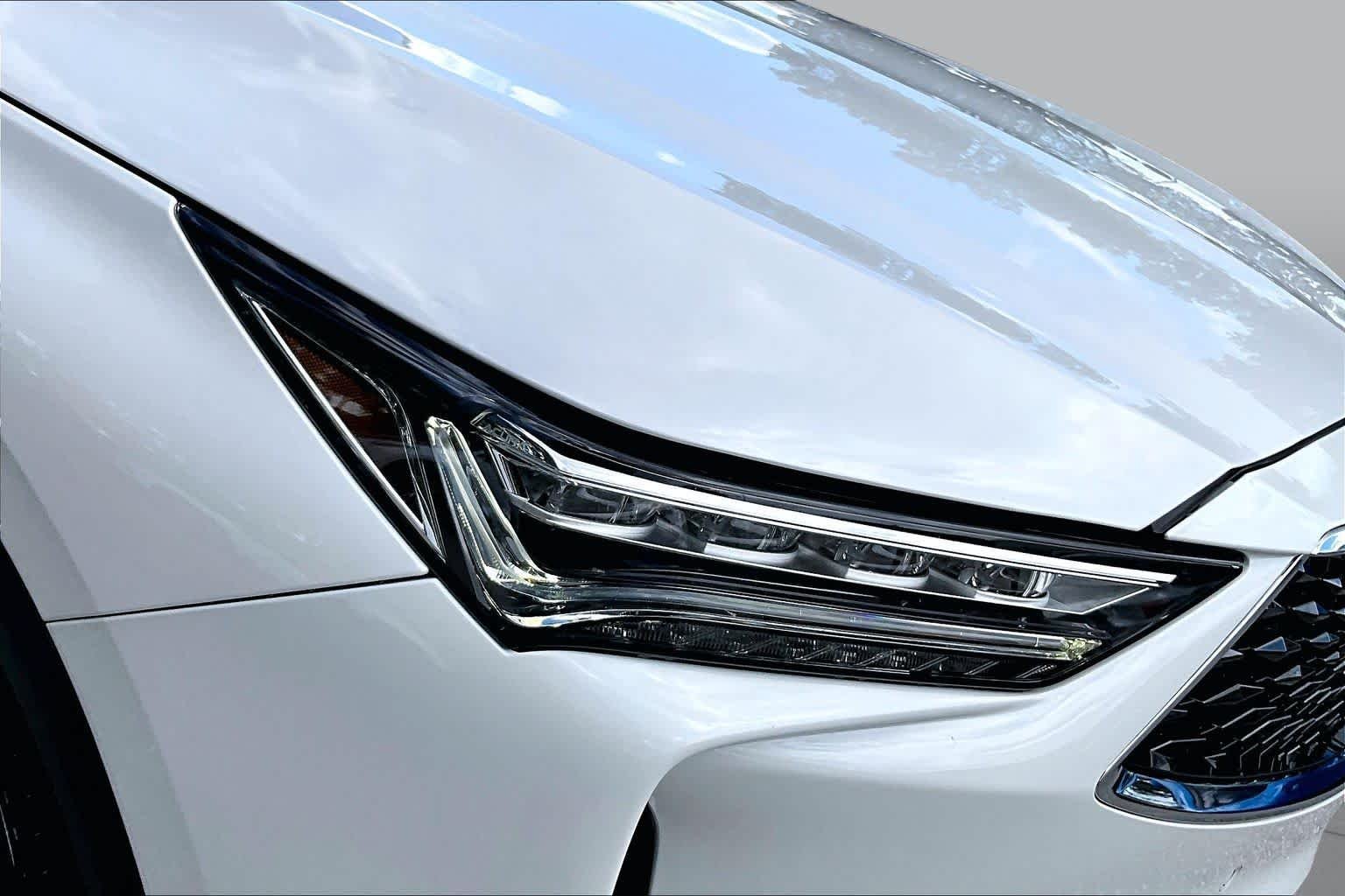 Used 2024 Platinum White Pearl Acura w/Technology Package image 28