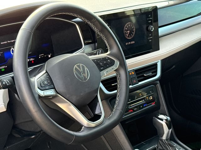 Used 2025  Volkswagen 1.5T SE image 19