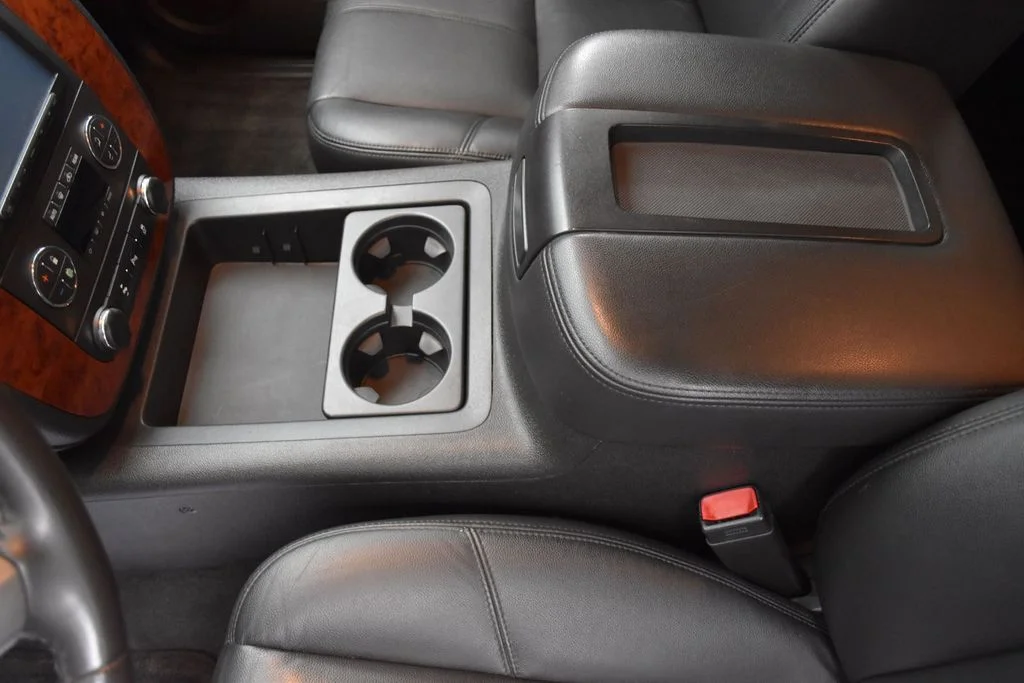 Used 2013 White Chevrolet LT image 14
