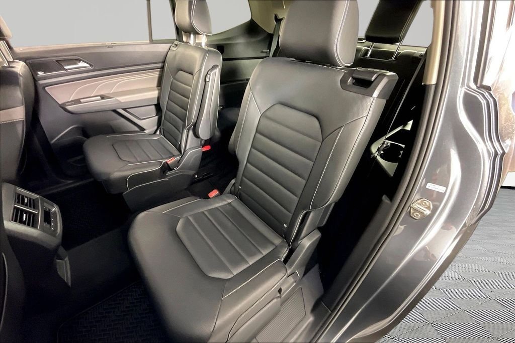 2023 Volkswagen Atlas SEL Premium R-Line - Photo 20