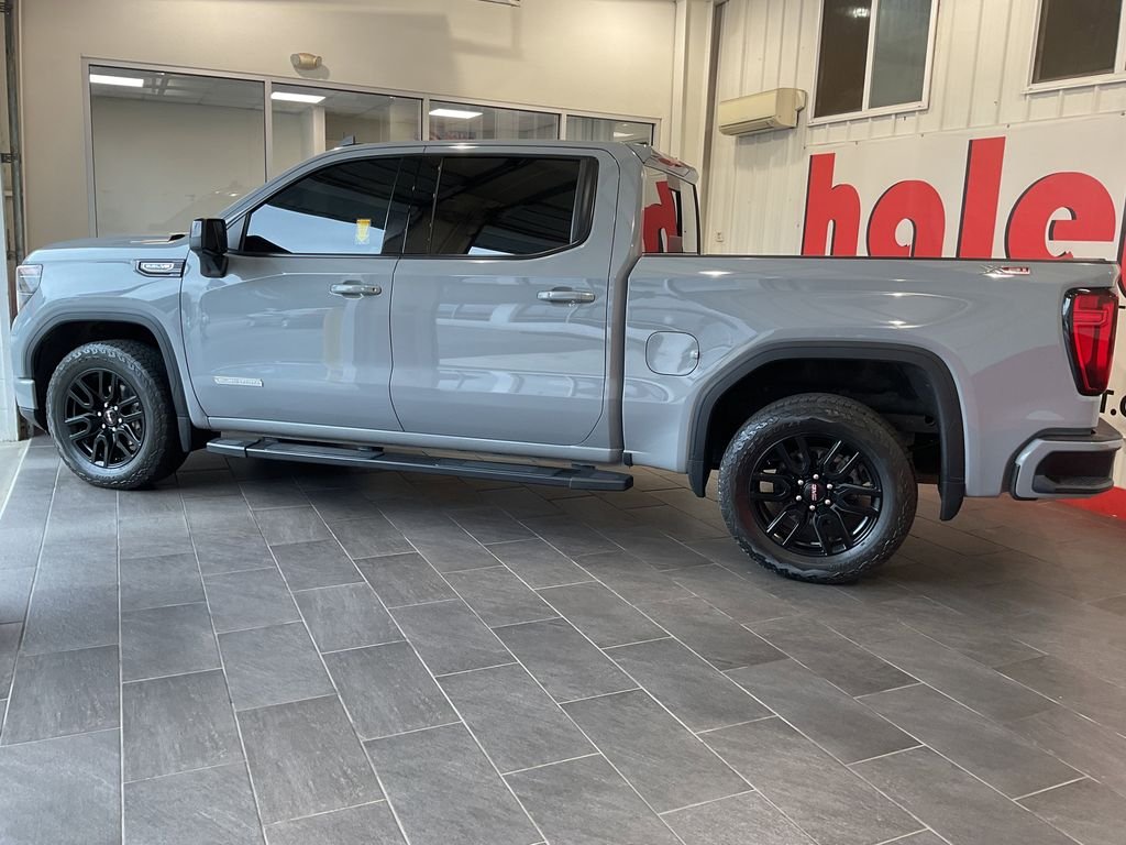 Used 2024 Gray GMC Elevation image 5