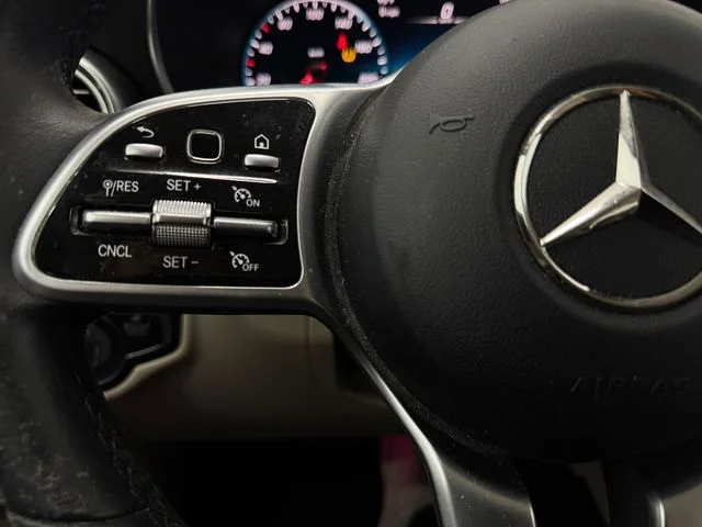 Certified Used 2022 Lunar Blue Metallic Mercedes-Benz GLC 300 image 22