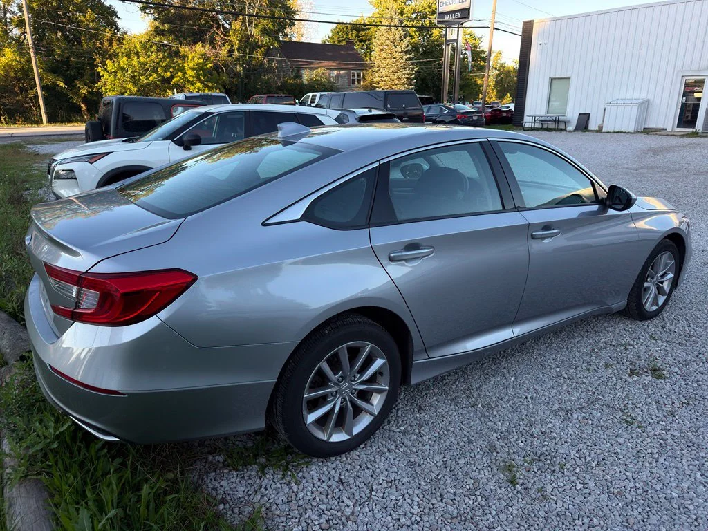 Used 2021 Silver Honda LX image 6