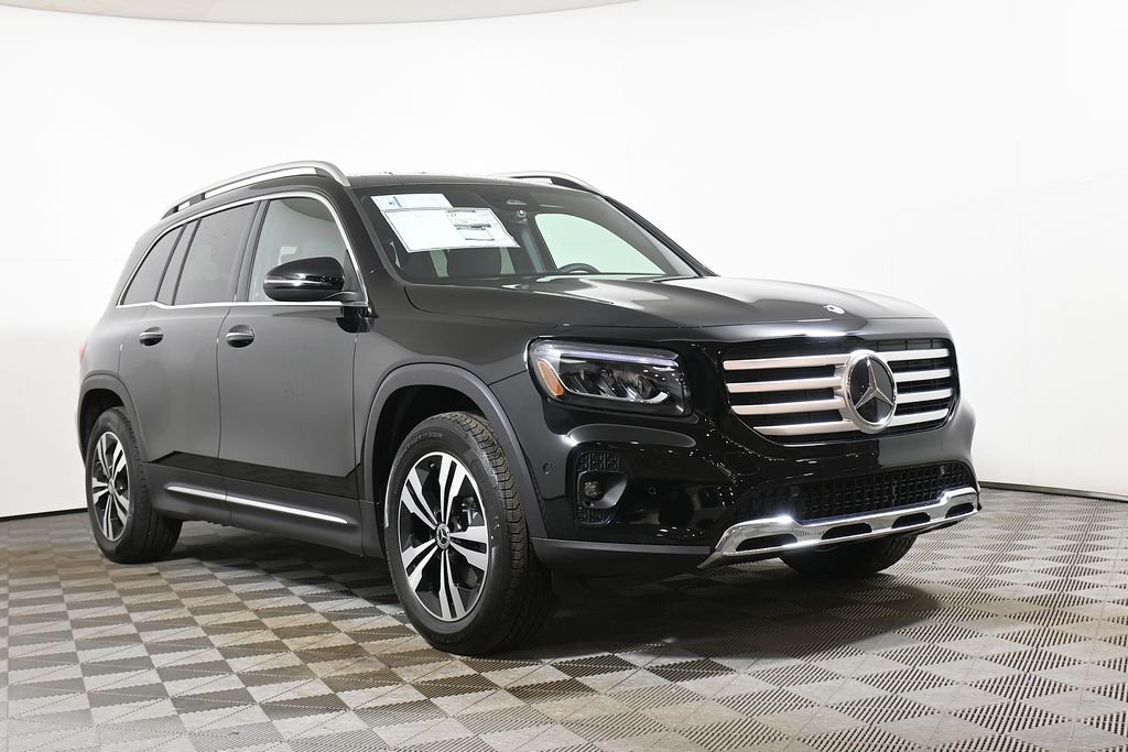 Used 2026 Night Black Mercedes-Benz GLB 250 image 9