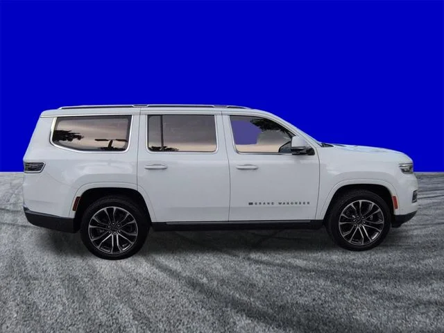 Certified Used 2022 Bright White Clearcoat Jeep Series III image 3
