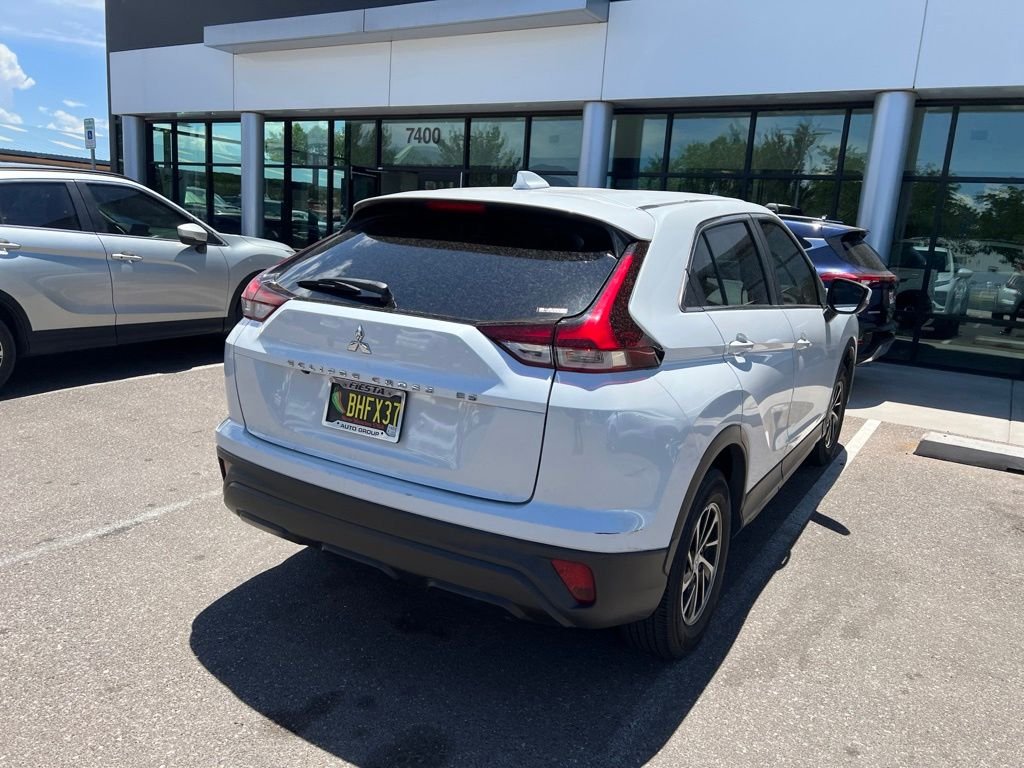 Used 2022  Mitsubishi ES image 7
