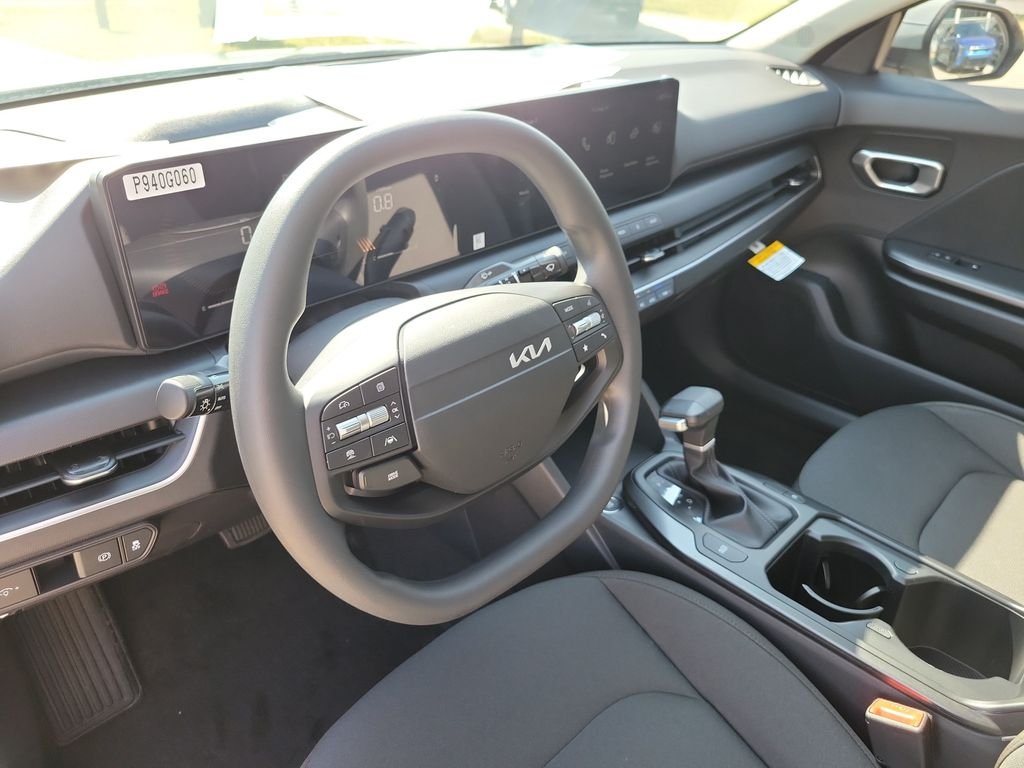 New 2026 Gray Kia LXS image 21