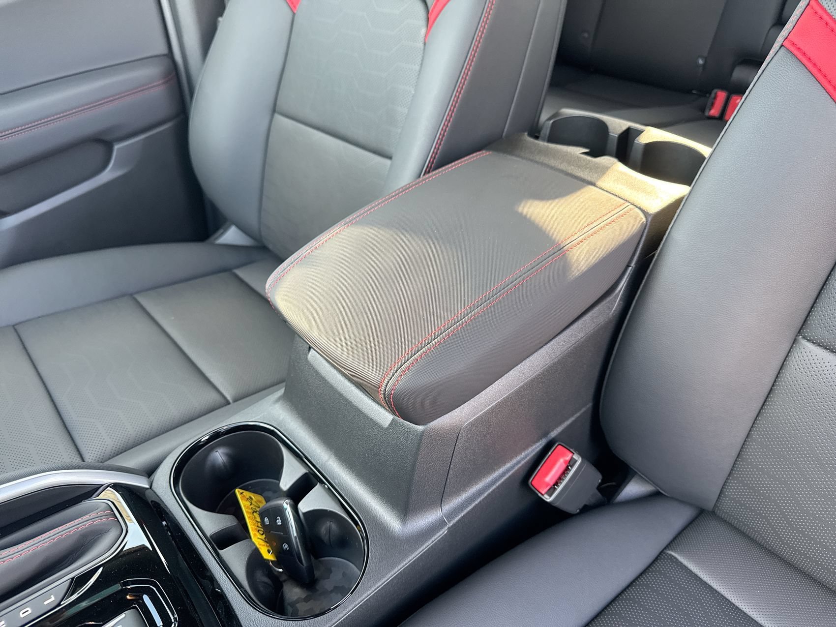 2026 Chevrolet Colorado Z71 - Photo 19