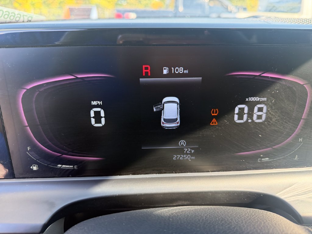 Used 2024 White Kia LX image 20
