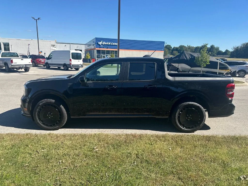 New 2026 Black Ford Lobo Standard image 10