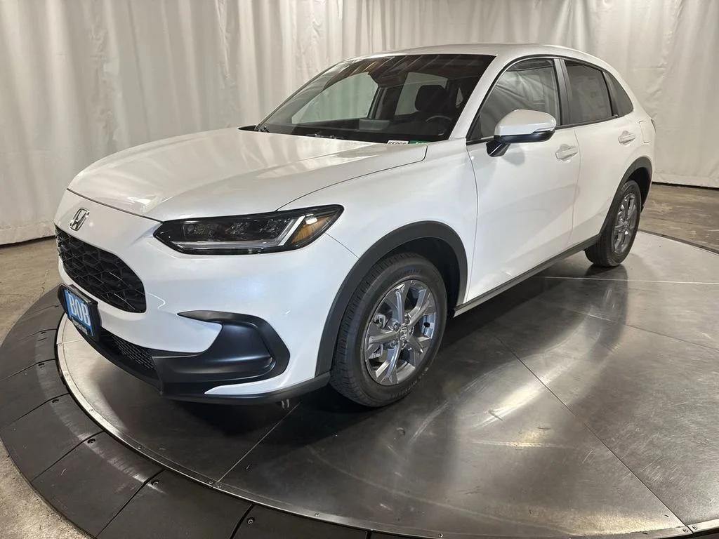 2026 Honda HR-V LX AWD's photo