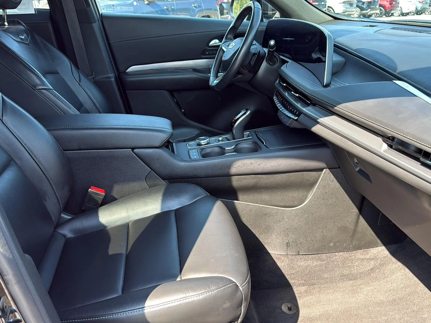 Used 2024 BLACK CADILLAC AWD 4DR PREMIUM LUXURY image 12