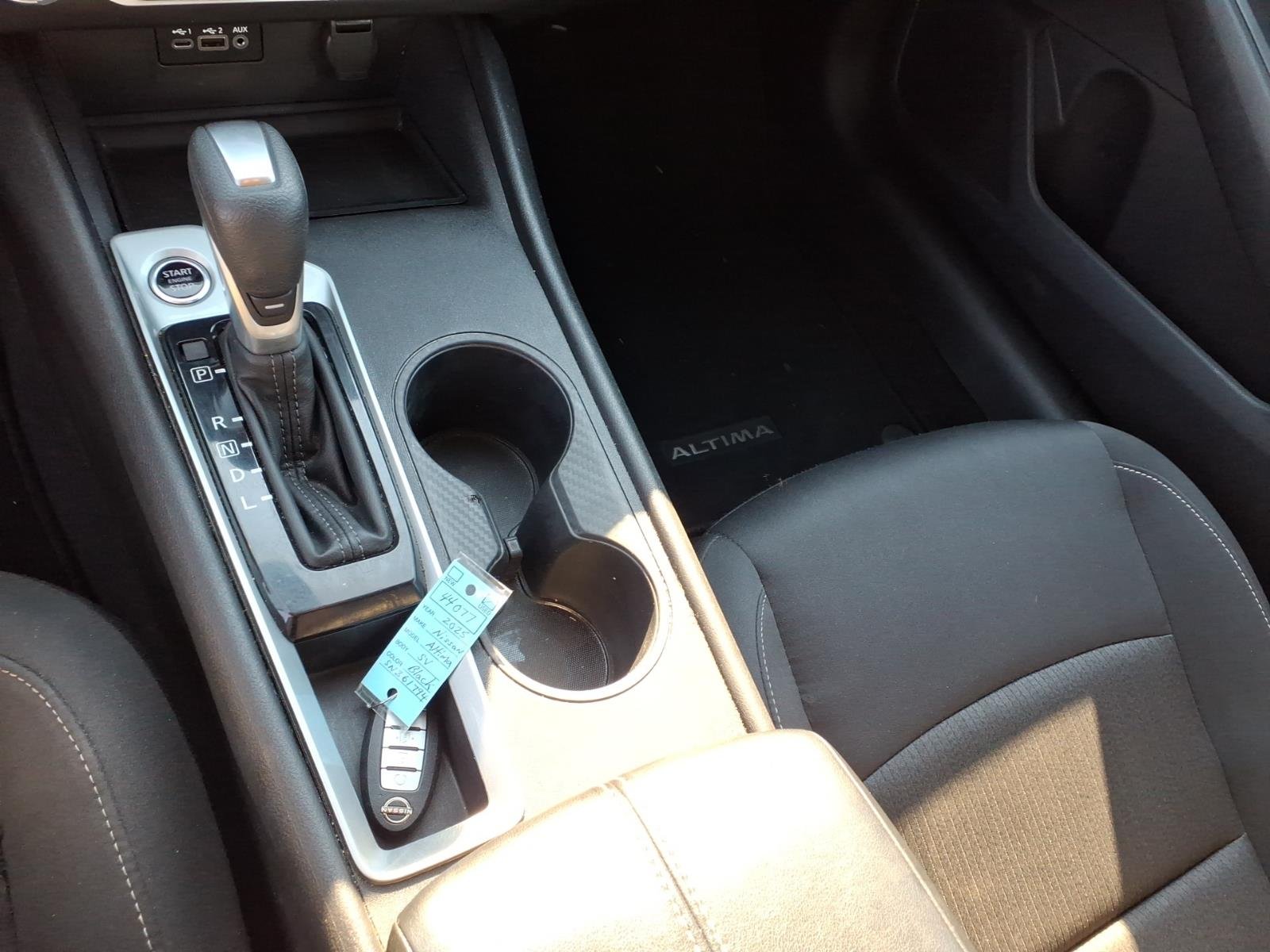 Used 2025 Black Nissan SV image 9