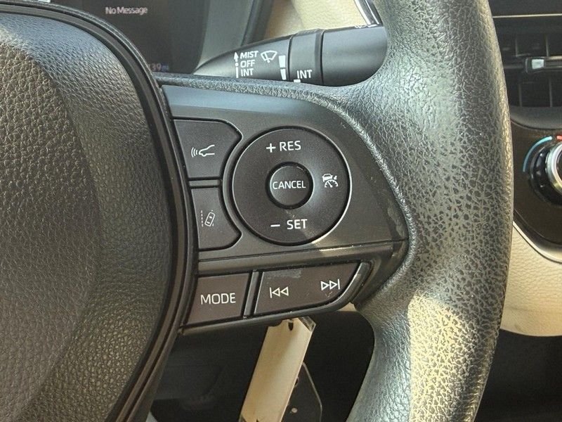 Used 2020 Celestite Toyota LE image 21