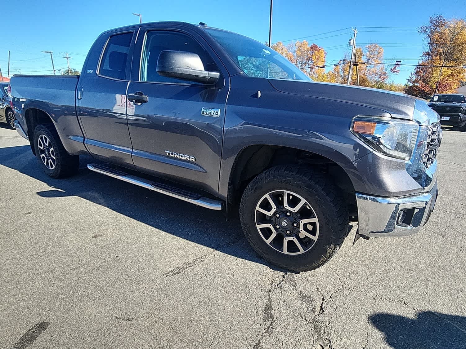 Used 2019 Magnetic Gray Metallic Toyota SR5 image 3