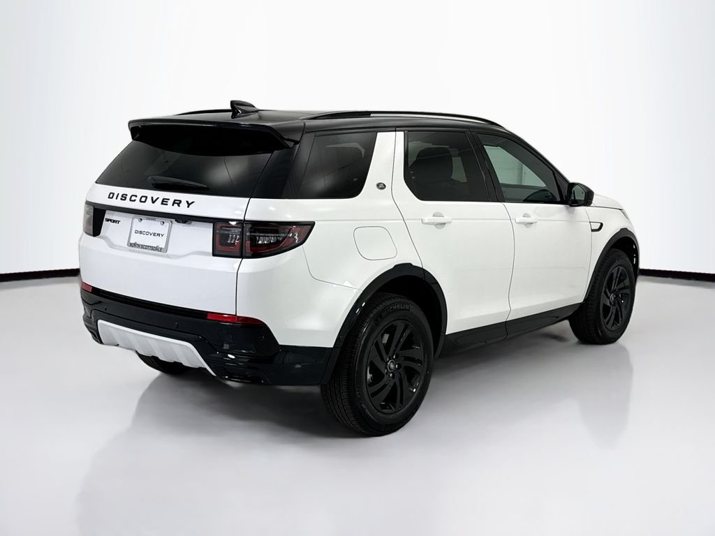 Used 2026 Ostuni Pearl White Premium Metallic Land Rover Landmark image 5