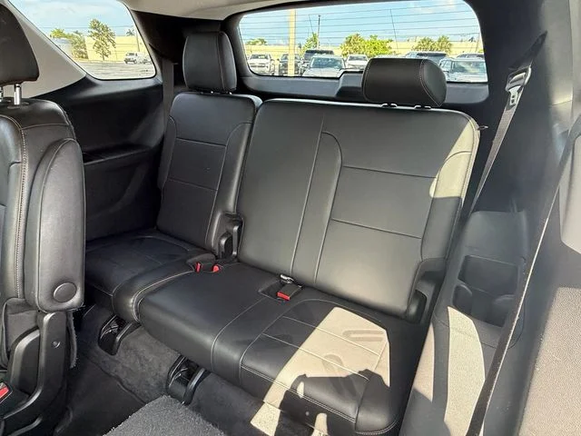 Used 2020 White Chevrolet 3LT image 12