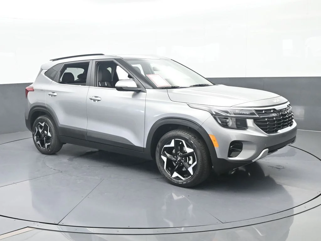 Used 2025 Steel Gray Kia EX image 8