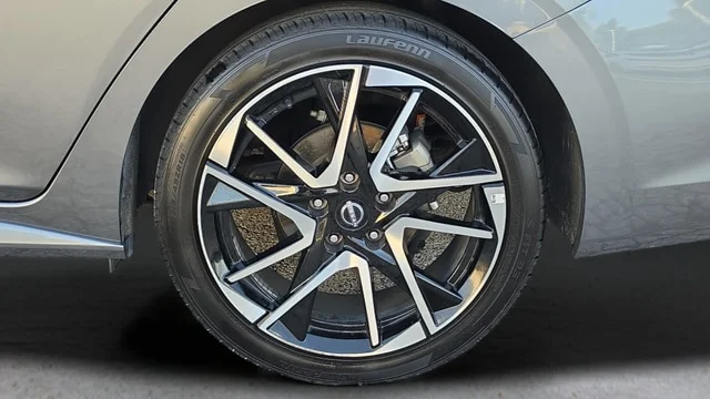 Used 2025 Gun Metallic Nissan SR image 44