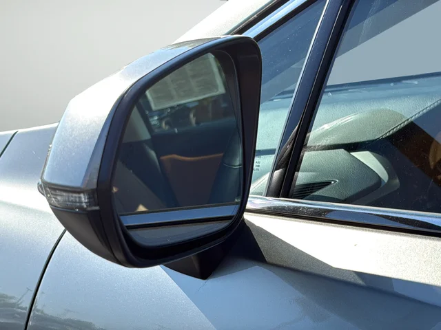 Used 2021 Silver Lexus 350 image 10