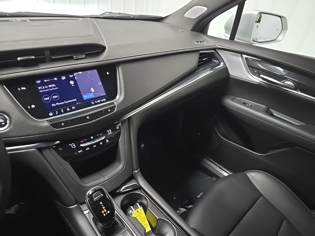 Used 2020 Radiant Silver Metallic Cadillac Premium Luxury image 26