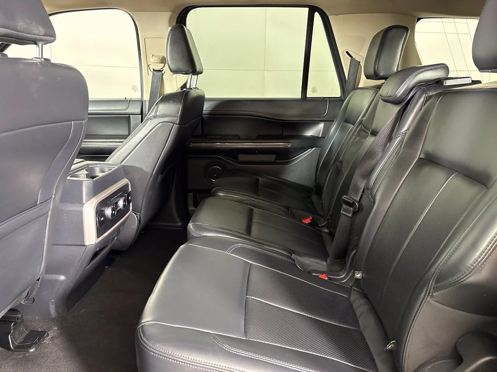 Used 2024 Gray Ford XLT image 38