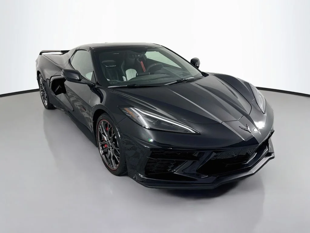Used 2023 Carbon Flash Metallic Chevrolet Stingray image 7
